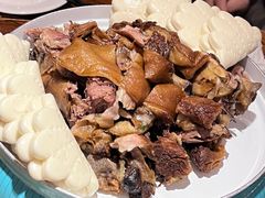 -苹果树下艺术餐厅(宋庄店)