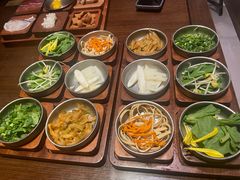 -银米·云南传统过桥米线(双廊黑金冠店)