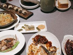 -桂满陇·手作小笼包&江南叫花鸡(中山公园店)
