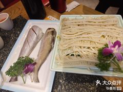 -杨肥肠火锅大排档(火车站花园店)