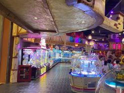 -卡通尼乐园(重庆南坪协信星光店)