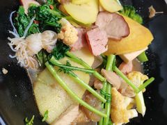 -万记麻辣烫国展总店