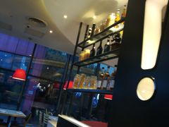 -必胜客(武汉欢乐谷店)