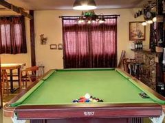 -小草屋轰趴馆别墅派对新场团建家庭聚会