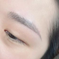 -本小姐美学·半永久纹眉野生眉