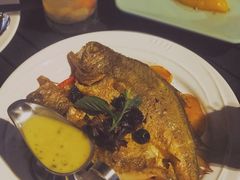 海龙癍-玫瑰园餐厅