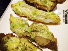 -HIHE Bistro·Oyster Bar(华熙live店)