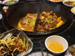 -鱼窝棚柴火铁锅炖(富山屯店)