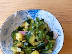 素拍黄瓜-关东小磨东北菜(上海长风大悦城店)