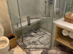 -上海漕河泾万丽酒店