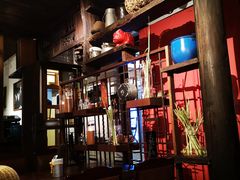 -Cuc Gach Quan Restaurant