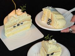 -花花卷卷·鲜食蛋糕(泉屋店)