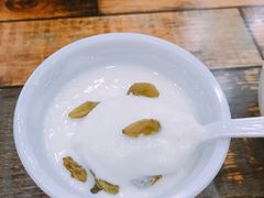 新疆老酸奶-塔斯提抓饭(东城汇店)