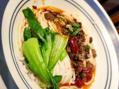 -霸蛮湖南菜·牛肉粉(荣京西街店)