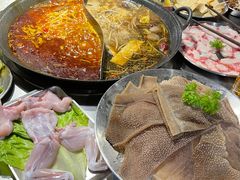 -鹿鸣山草本茶香火锅(园西路店)