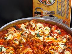 -亲昵春川鸡排(韩国美食街店)