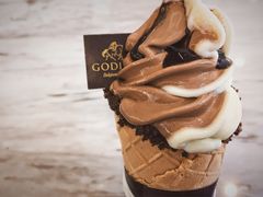 巧克力软冰淇淋-GODIVA(海岸城店)