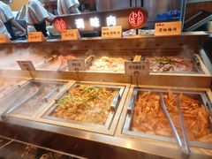 -黑金·寻焰自助百汇·烤肉·火锅(中街店)