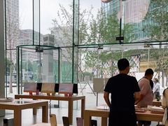 -Apple零售店(华贸购物中心店)