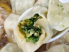 半菜半肉-古徽州馄饨店(宝安路店)