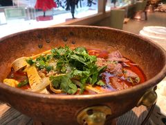 -成都你六姐·牛肉冒菜(上海环宇荟店)