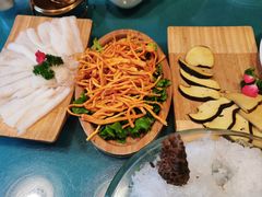 -慢丽江·云南野生菌土鸡锅(付家庄店)