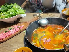 -贵厨酸汤牛肉(小十字店)