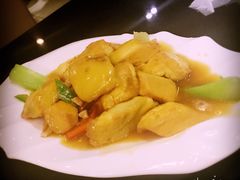 -闫府私房菜·百年鲁菜(恒隆店)