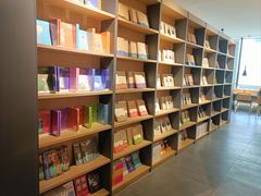 -魔方城市书房(中街益田店)