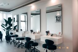 -芙芬芳·半永久纹眉（深圳旗舰店）