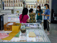 -潘多拉眼镜·蔡司依视路明月(潘家园店)