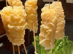 -鲜入唯煮·港式海鲜牛肉火锅(金宝街店)