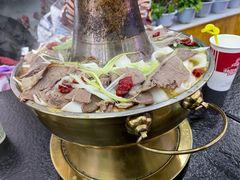 -撒拉人家.酸菜牦牛肉火锅