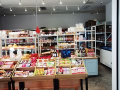 面包甜点陈列柜-Sarah西点·烘焙·餐厅(翰林府旗舰店)