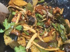 -食乐佳麻辣香锅(森林摩尔商业街区店)