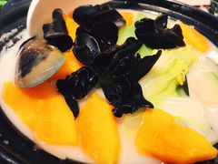 无油鱼汤煮时蔬-港丽餐厅(高德置地店)