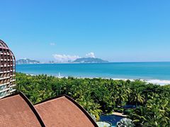 -三亚湾海居铂尔曼度假酒店