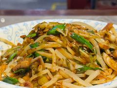 -魏铭鱼头捞饭(晋阳路店)