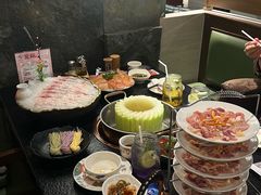 -得意咚瓜·顺德鱼生·冬瓜火锅(深圳首店)