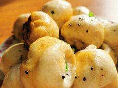 -老字号眼镜子煎包汤包店
