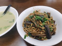 -三百碗宝应长鱼面(板仓街店)