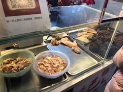 -王浩儿纪六孃甜皮鸭(乐山总店)