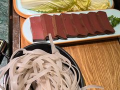 -麻田会 ·鲜活现烹·牛蛙火锅(珠江新城维家思广场店)