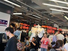 -NIKE上海青浦优选体验店