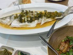 -万龙洲海鲜(大兴绿地缤纷城店)