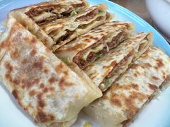 -溢心园香河肉饼总店