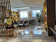 -上海外滩老码头亚朵酒店