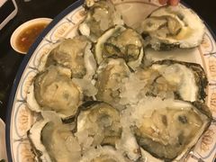 -J Daeng Seafood