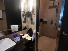 -广州天河希尔顿酒店