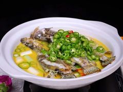 -洈水谣 · 地道荆州松滋菜(菱角湖公园店)